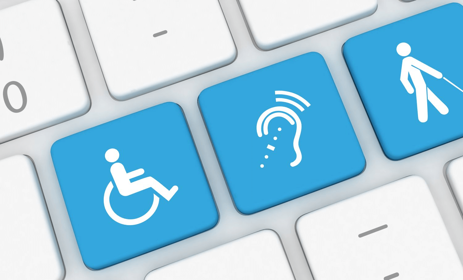 Teclado com teclas azuis exibindo ícones de acessibilidade: cadeira de rodas, ouvido com ondas sonoras e pessoa com bengala.