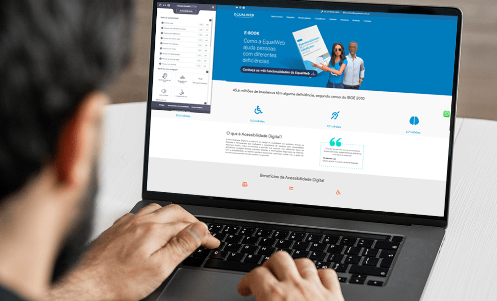WCAG 3.0. Imagem de uma tela de laptop na página do site da EqualWeb Brasil.